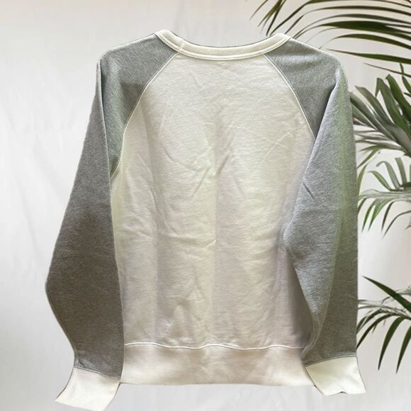 UT Uniqlo Disney Sweatshirt Mickey Mouse M - Picture 2 of 10